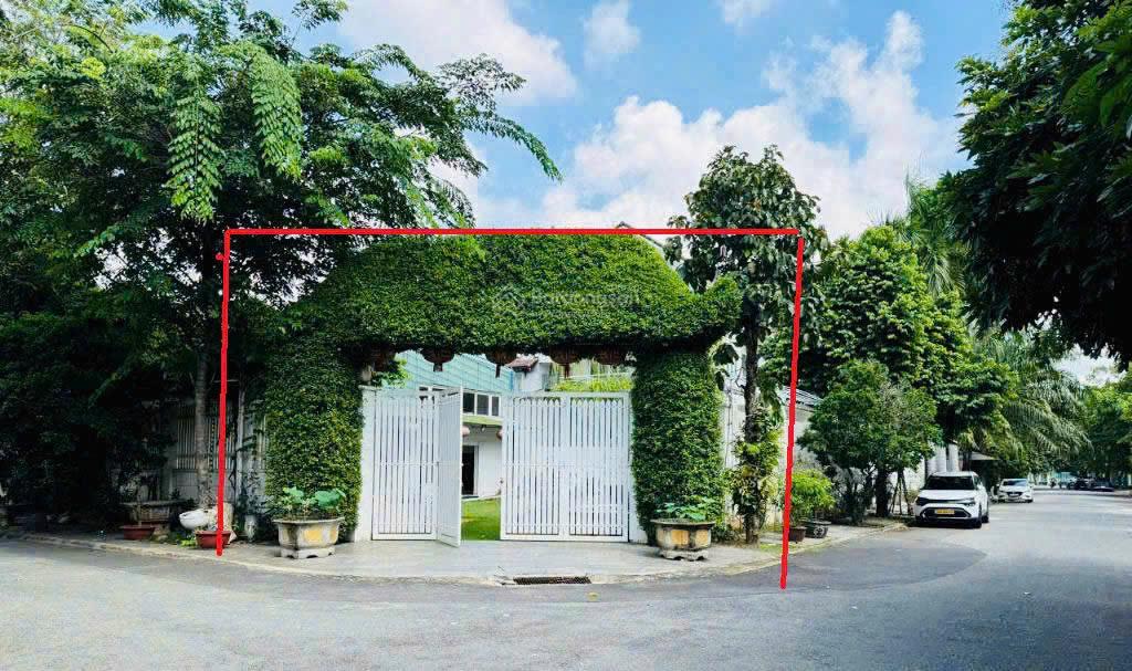 Bán biệt thự khu compound Bình Lợi P13 bình thạnh DT: 281m2 giá 36,5 tỷ tl