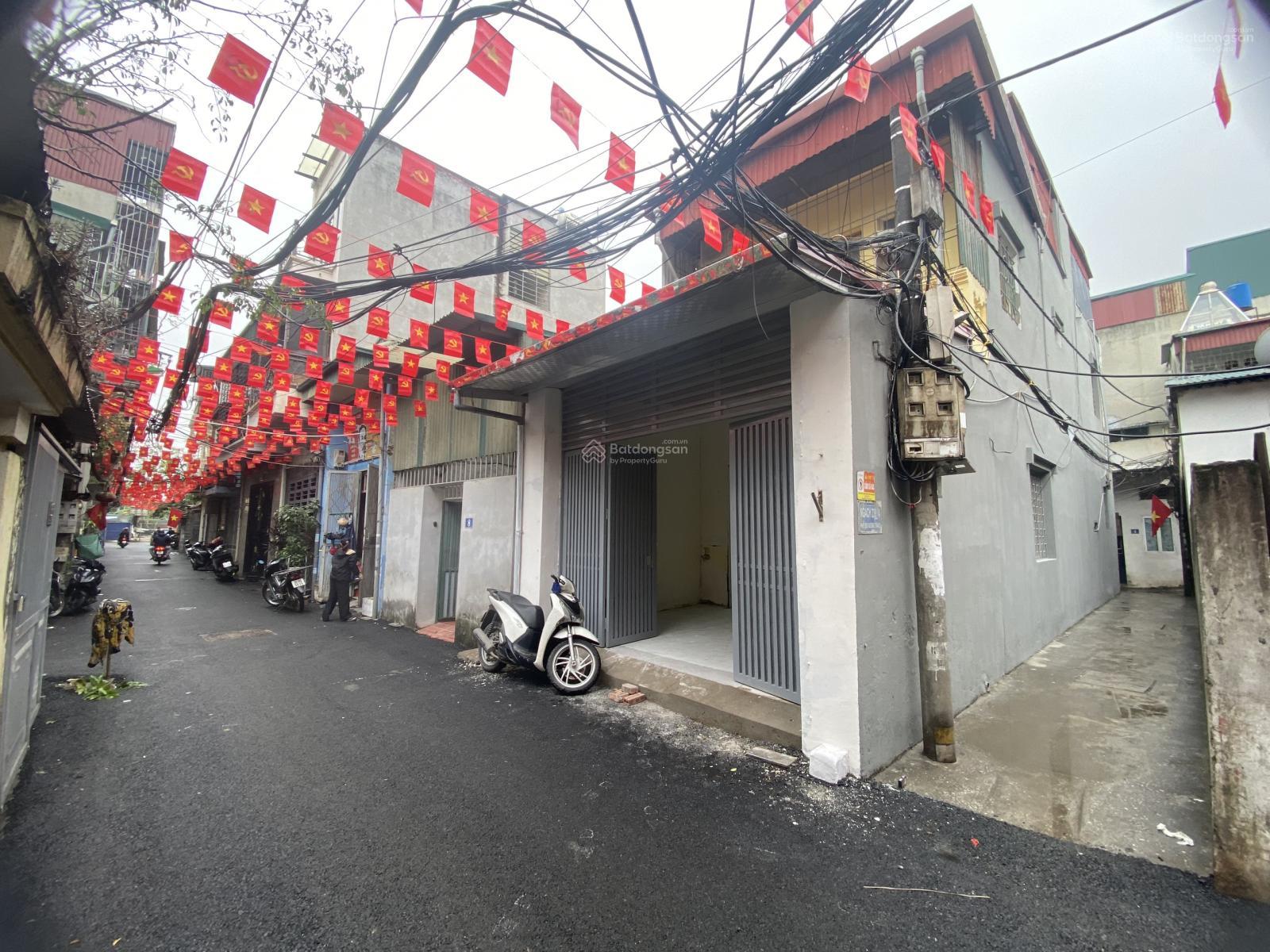 Cho thuê Văn phòng, cửa hàng kinh doanh, ở hộ gia đình tại Bùi Xương Trạch, thanh xuân