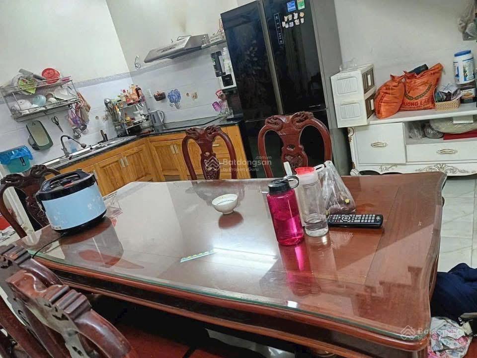 Bán nhà 3 tầng CN 56,9m2- 3pn- hẻm Đình Phong Phú- TNPB Q9 cũ