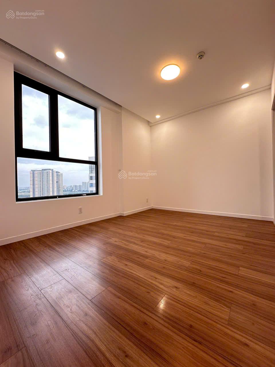 Cần cho thuê căn 2PN Precia giá 13,ttr nhà ntcb có thương lượng