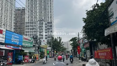 Bán nhanh nhà 1 lầu mặt đường Nguyễn Duy Trinh