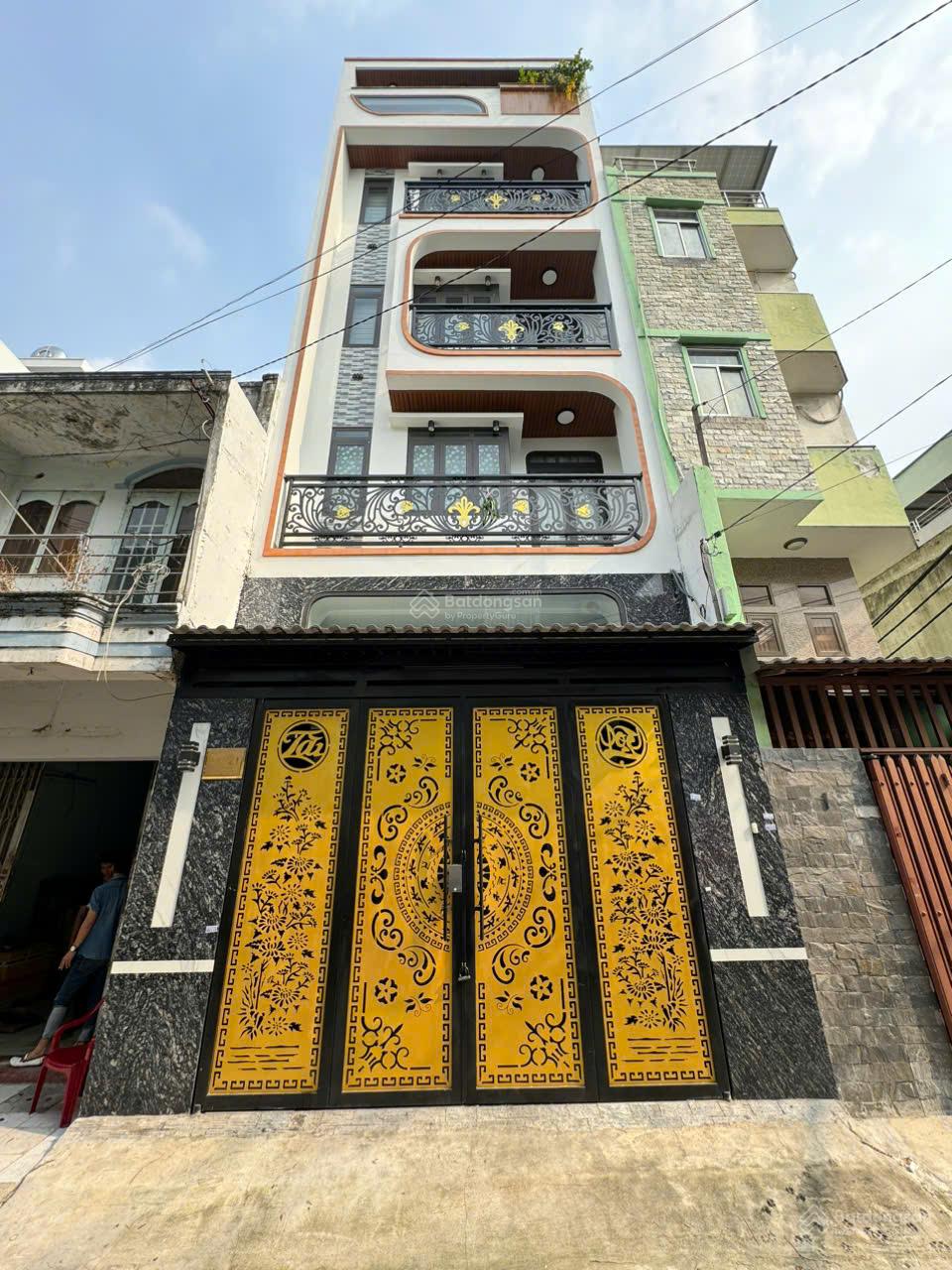 Quá rẻ!!! Sát Cộng Hòa - khu sân bay - dt 4,7x24m - 4 tầng - chỉ nhỉnh 15 tỷ còn thương lượng