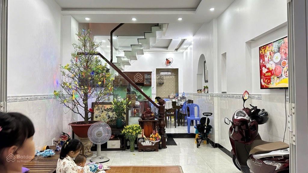 Bán nhà hẻm xe hơi ,1135 đường Huỳnh Tân Phát, phường Phú Thuận, quận 7,dt:4x12m ,4pn ,gia:7,38ty