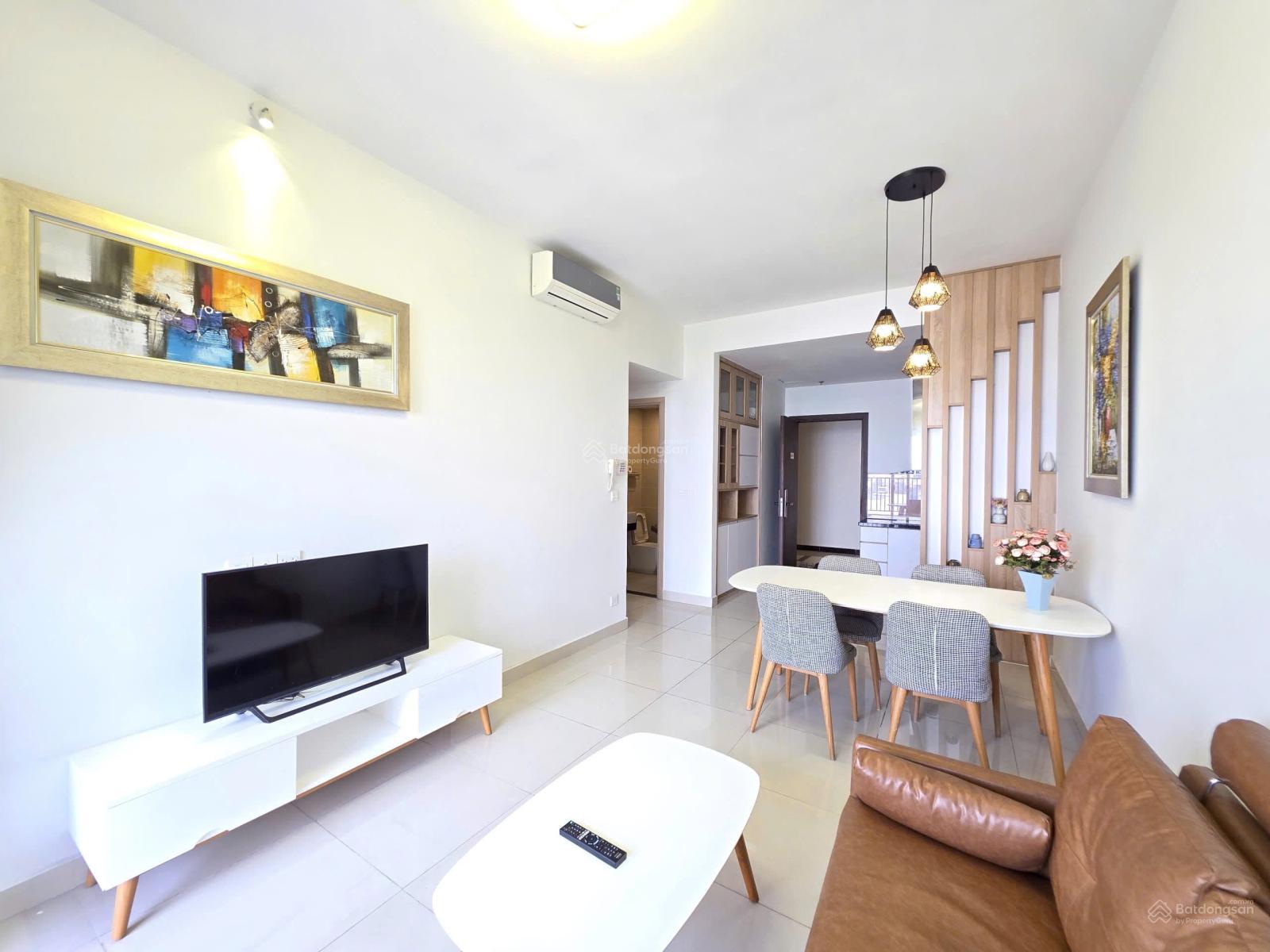 Cho thuê căn 2PN.2WC nội thất y hình ở ngay Golden Mansion sân bay-Nova Cho thuê căn 2PN.2WC nội thất y hình ở ngay Golden Mansion sân bay-Nova