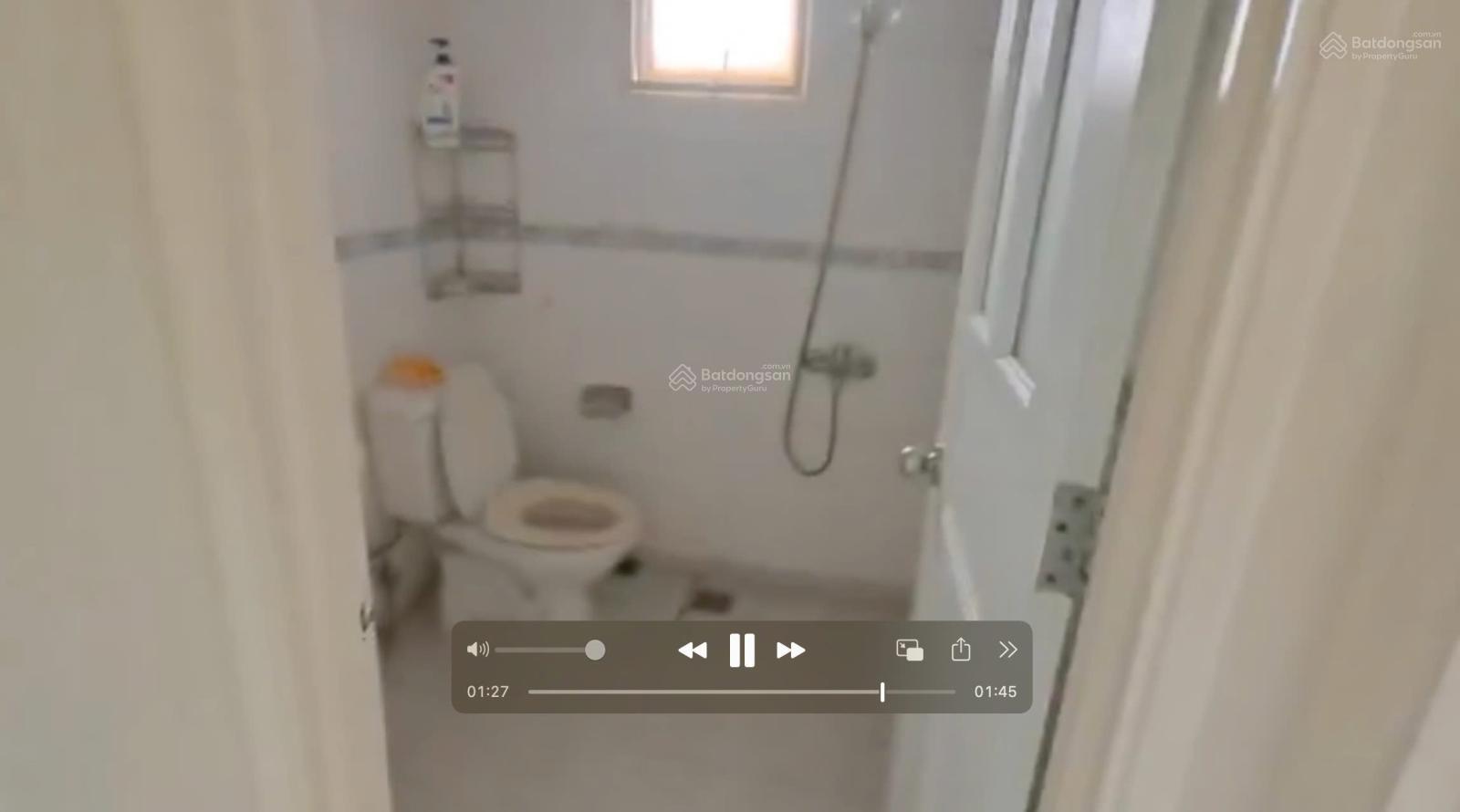 Cần sang nhượng căn 3PN ngay trung tâm Phú Mỹ Hưng. Giá chỉ 5tỷ9 (Sổ đỏ)