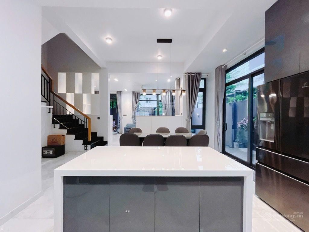 Bán nhà mặt tiền 4 tầng đường Quản Trọng Linh ngang 9m gần chợ giáp Quận 7 Tặng nội thất lung linh Bán nhà mặt tiền 4 tầng đường Quản Trọng Linh ngang 9m gần chợ giáp Quận 7 Tặng nội thất lung linh