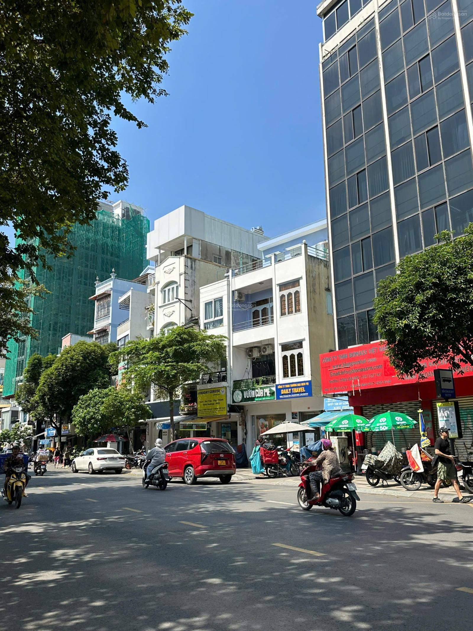 Siêu phẩm nhà mặt tiền Tân Hương, P. Tân Quý, Q. Tân Phú DT: 8x20m 3 tầng HĐT: 120tr giá: 39 tỷ Siêu phẩm nhà mặt tiền Tân Hương, P. Tân Quý, Q. Tân Phú DT: 8x20m 3 tầng HĐT: 120tr giá: 39 tỷ