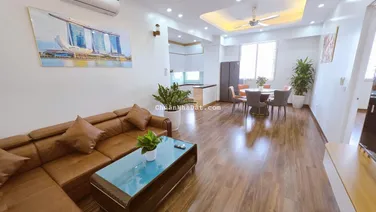 Chính chủ cần bán cực gấp căn hộ 3 ngủ dt 110m tại VOV mễ trì LH 0989 996 ***