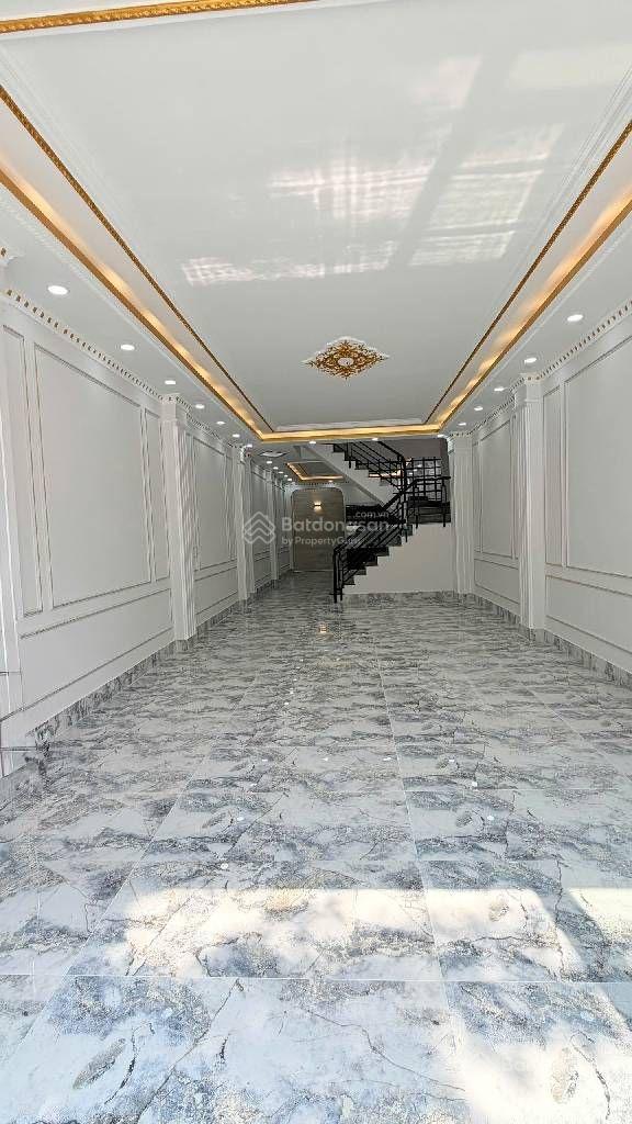 KHU TÊN LỬA - 4 TẦNG - ĐƯỜNG 20M KINH DOANH ĐA NGÀNH - DỌN VÀO Ở NGAY - 4,5x20M - QUA AEON MALL 5P