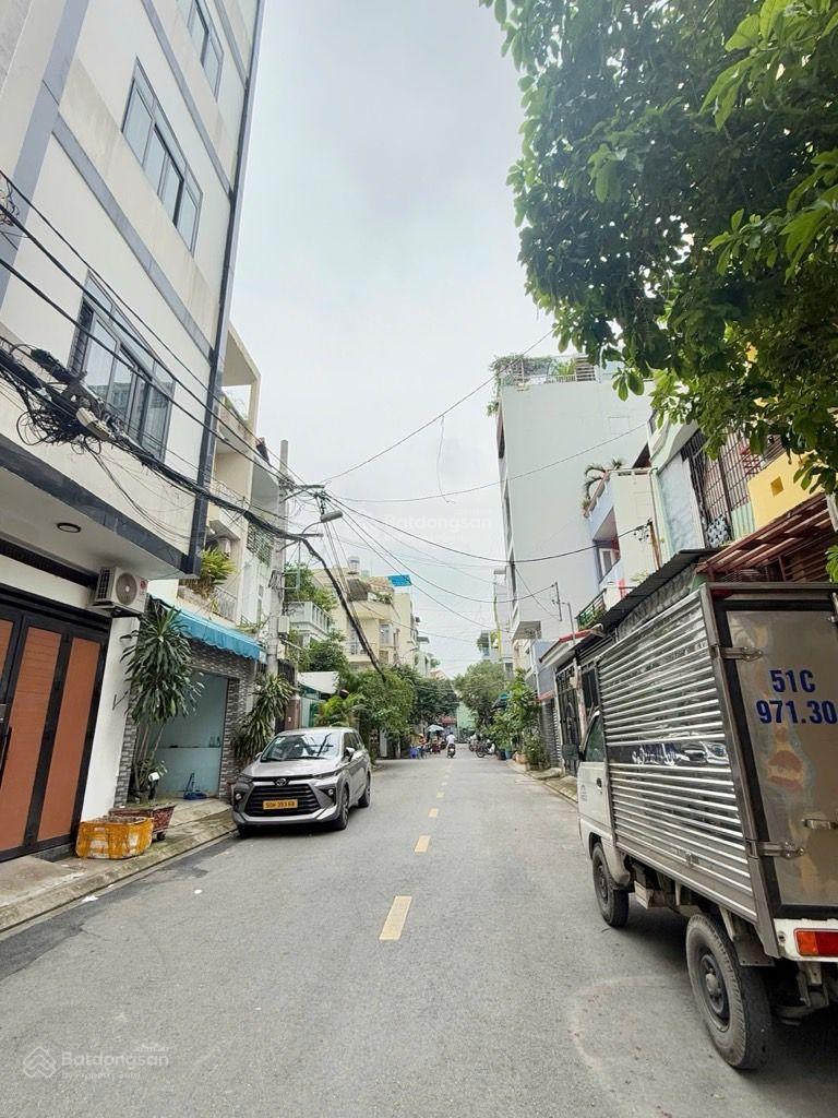 Đồng Đen,Phan Sào Nam, Cv Bàu Cát, hẻm xe hơi 8m, 2 tầng, 80m2 (ngang 4 x 20m), giá 9.99 tỷ hơn