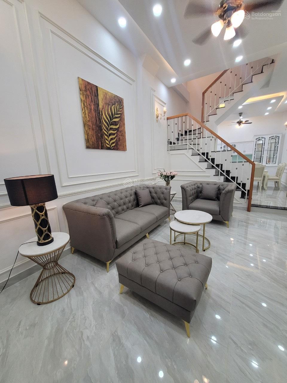 Cực hiếm! Bán nhà MT Lê Văn Sỹ, P12, Quận 3 -(88m2) 4x22m- 4 tầng.- Giá: 28 tỷ Cực hiếm! Bán nhà MT Lê Văn Sỹ, P12, Quận 3 -(88m2) 4x22m- 4 tầng.- Giá: 28 tỷ