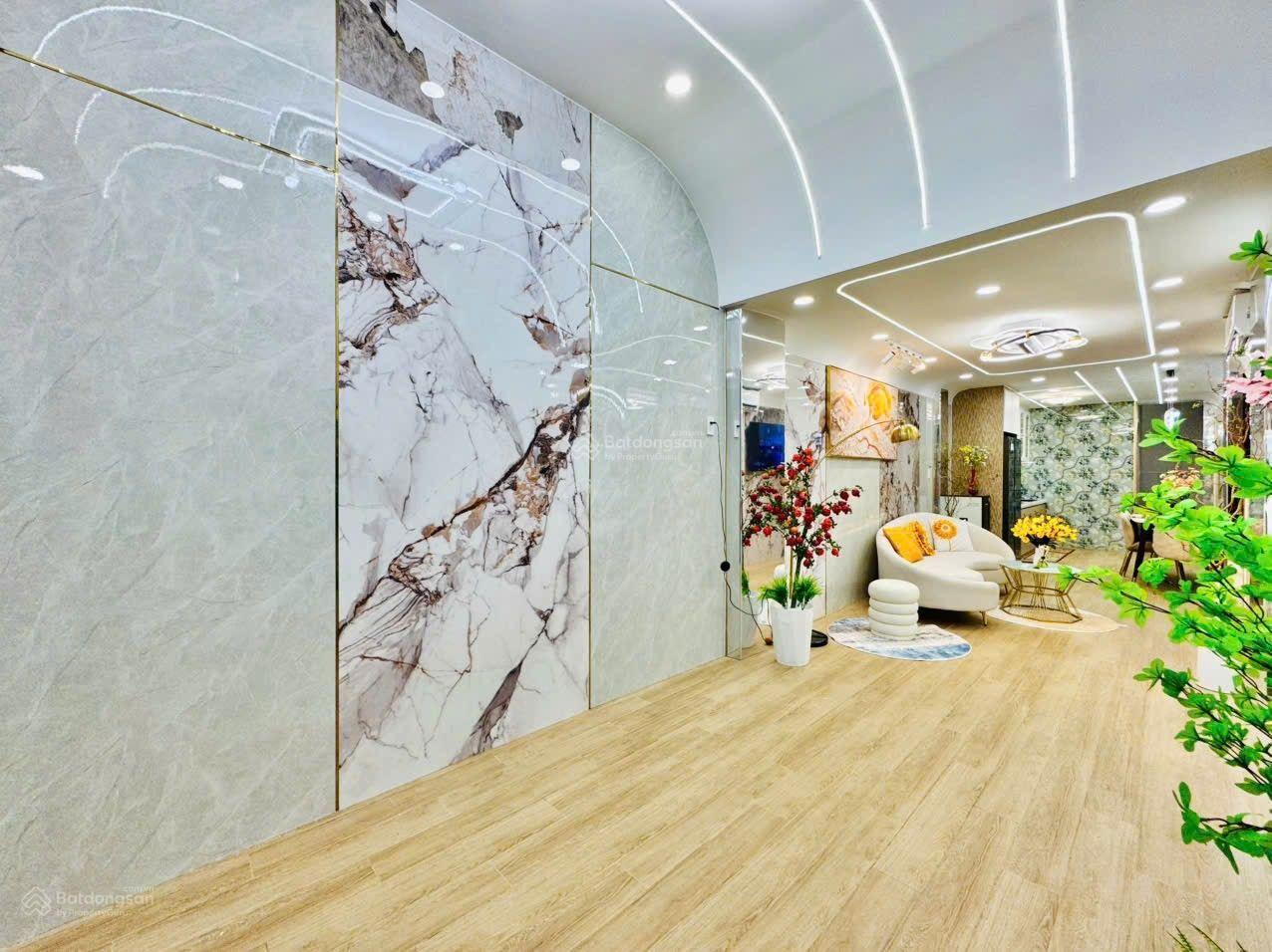 SIÊU PHẨM 5 SAO MẶT TIỀN NGUYÊN HỒNG | 3 PHÒNG MASTER | hợp áo cưới, spa. Chỉ 11 TỶ HƠN