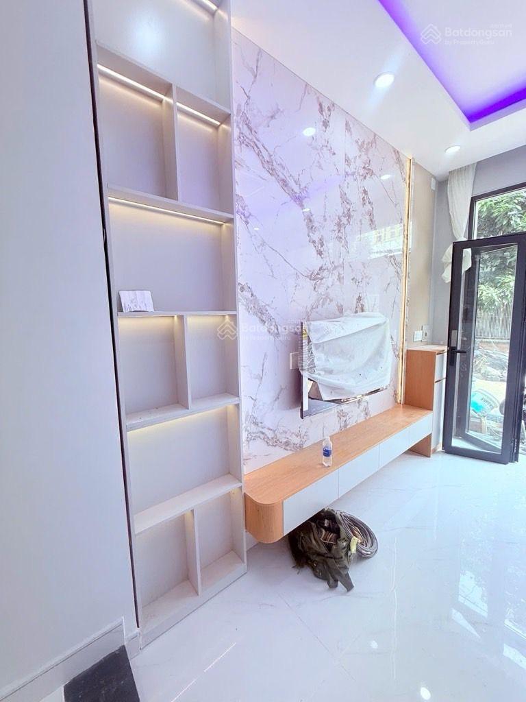 NHÀ MỚI 3 TẦNG ĐÓN TẾT - GẦN KHUÔNG VIỆT - TÂN PHÚ ( 3.5m x 11m) ĐƯỜNG 8 Mét