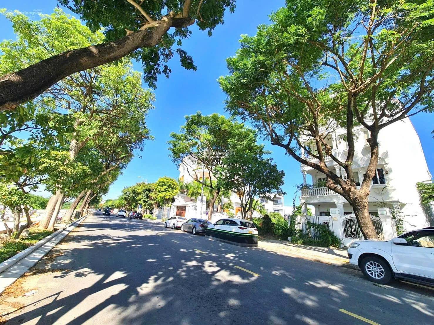 Bán lô biệt thự đường Thăng Long - Hải Châu ngay cầu Hoà Xuân