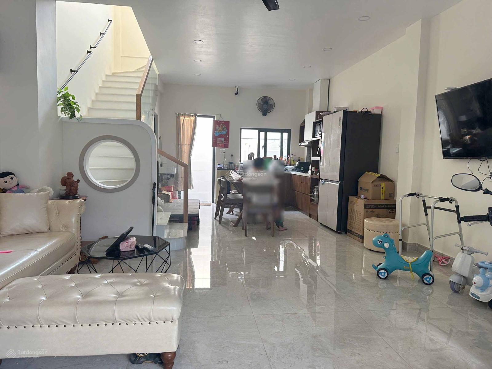 Nhà 3 Tầng Mới Xây Hẻm Xe Hơi Bình Chiểu 52m² Gần Chợ Nông Sản Giá 5 Tỷ