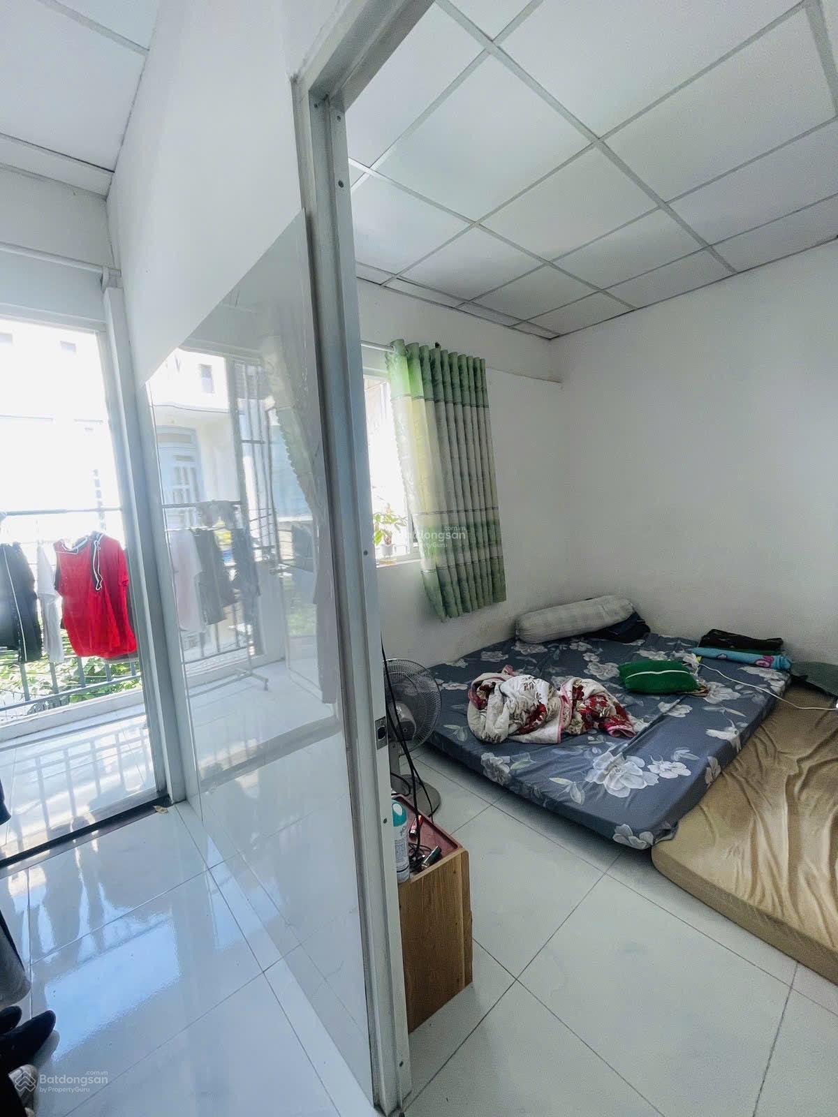 Nhà đẹp giá rẻ 40m2 liền kề Man Thiện 2 tầng BTCT chỉ 3.2 Tỷ Nhà đẹp giá rẻ 40m2 liền kề Man Thiện 2 tầng BTCT chỉ 3.2 Tỷ