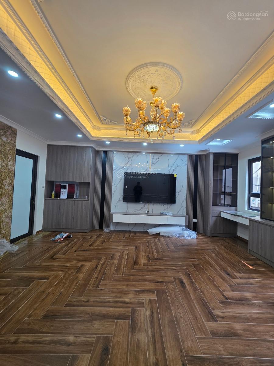 Nhà 7 tầng DT 45m MT 5.3m, gara ôtô, 30m Phạm Văn Đồng, ở sướng kết hợp dòng tiền đỉnh - BĐS Metro2