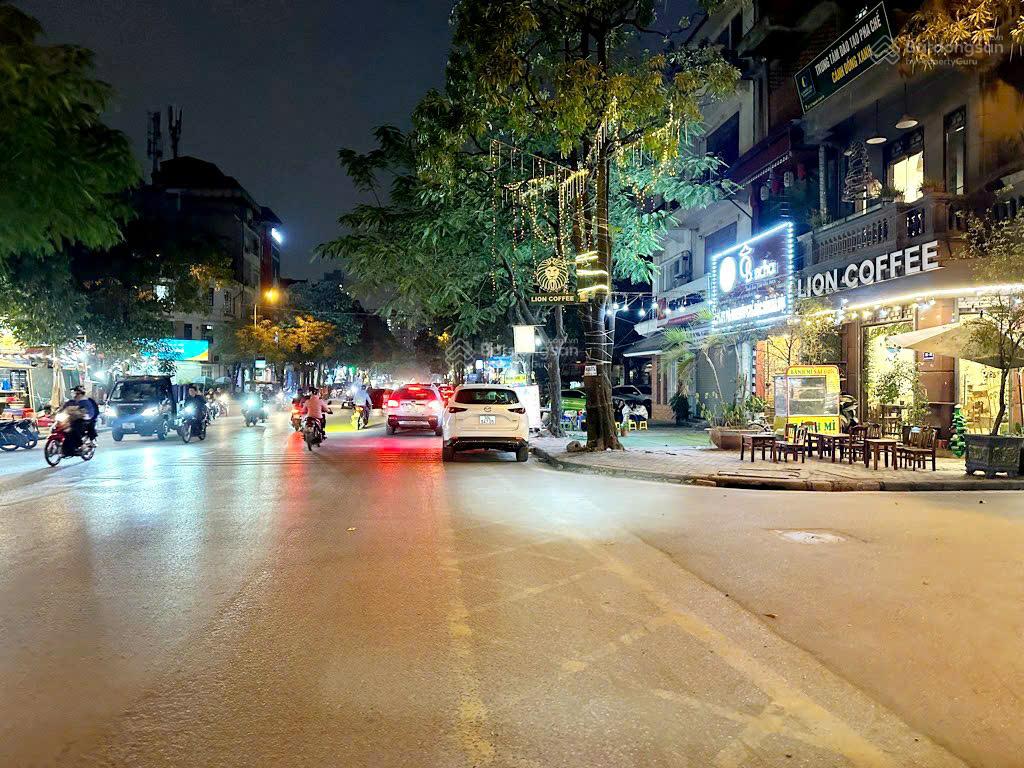 Bán nhà Mặt Phố Minh Khai -Gần TimesCity, Kinh doanh bất chấp,vỉa hè rộng,46m x 6T thang máy, 29 tỷ