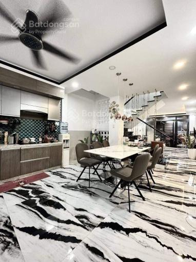 NHÀ HẺM XE HƠI - Mai Thị Lựu, Quận 1 giá 3tỷ550. Nhà 45m2 - 3 tầng - 3PN. Đang cho thuê 14triệu