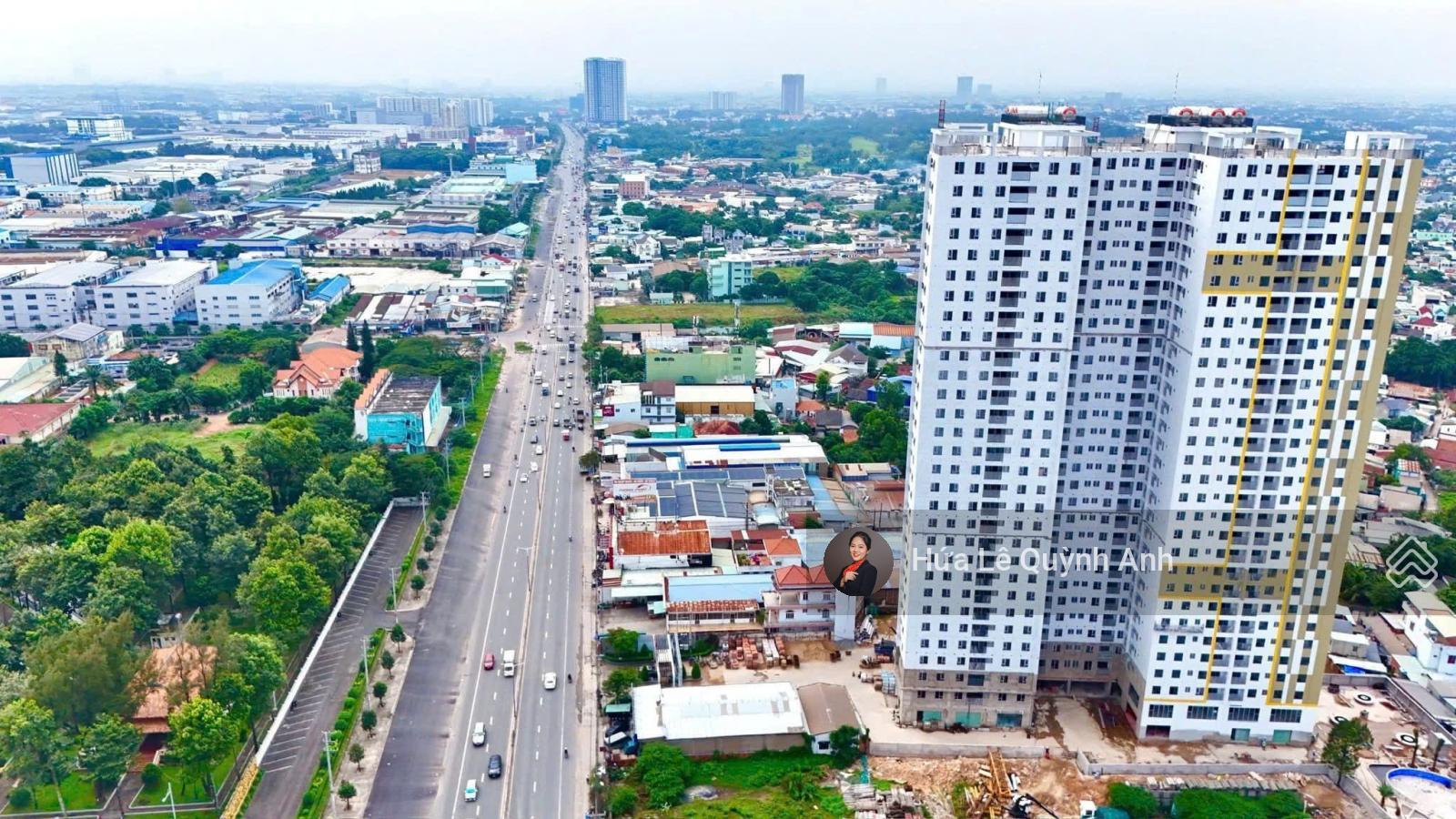Căn hộ 2PN full nội thất Diamond Boulevard  Mặt tiền QL13, ở ngay