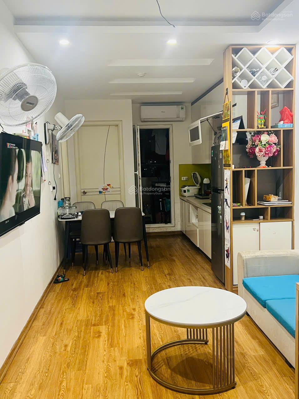 Chính chủ bán căn hộ 47 m2, 2pn, vs, KDT Nghĩa Đô - 106 Hoàng Quốc Việt