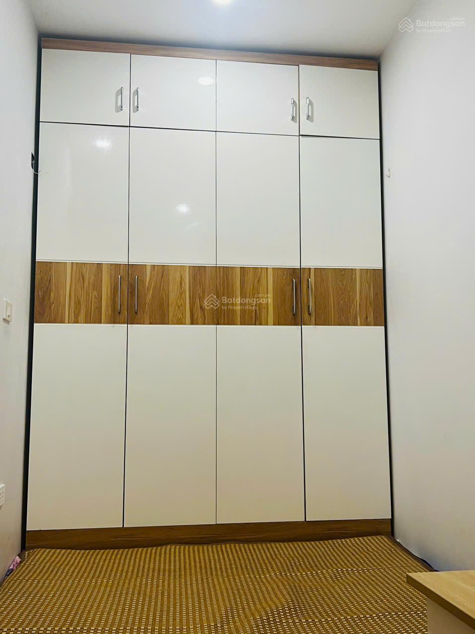 Chính chủ bán căn hộ 47 m2, 2pn, vs, KDT Nghĩa Đô - 106 Hoàng Quốc Việt