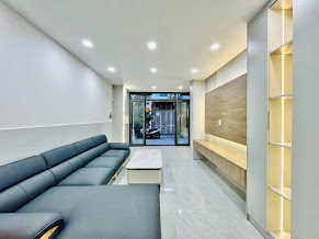 HXH ngay ĐH Văn Lang, DT 4mx13m, 1 trệt 2 lầu ST. Giá 7,5 tỷ