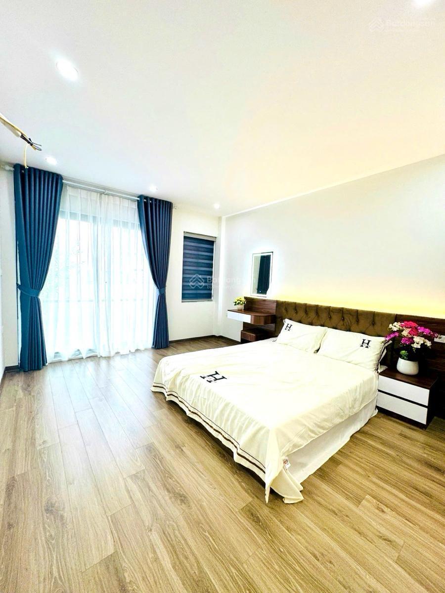 Nhà đẹp vị trí trung tâm Trần phú mỗ lao hà đông cạnh ga tàu điện cát linh DT38m2 giá hơn 8 tỷ