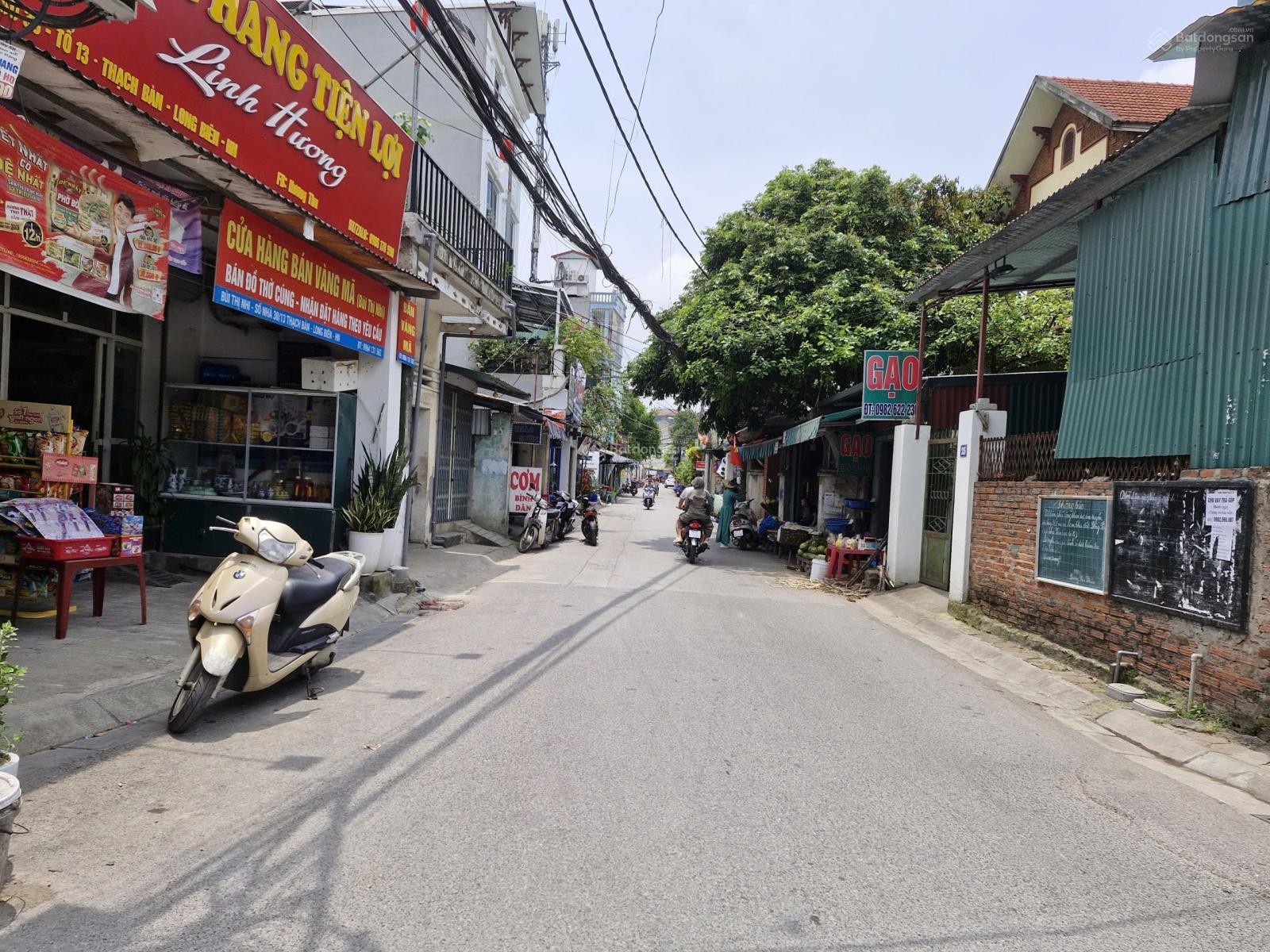 Bán đất Nguyễn Văn Linh, Thạch Bàn, 81m2, MT 5.1m, giá 13.2 tỷ, ô tô tránh, kinh doanh sầm uất