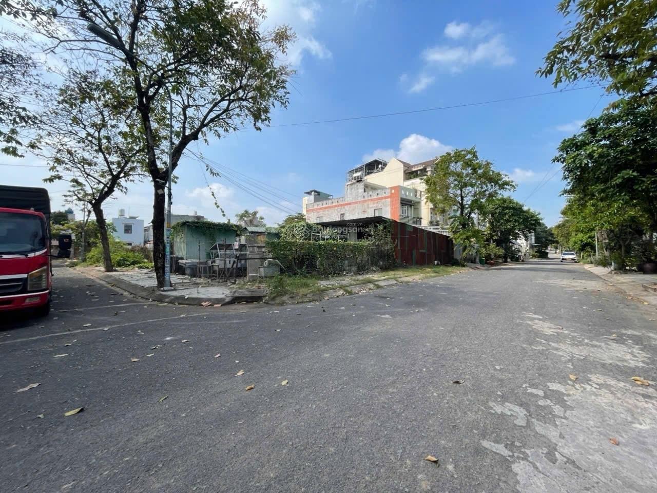 Đất góc 2 mặt tiền Đường 668 Quốc Lộ 13 Hiệp Bình Phước DT: 10 x 23 Giá chỉ 16tỷ