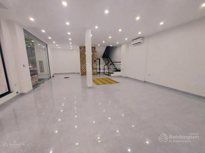 CHO THUÊ NHÀ LIỀN KỀ LÔ GÓC 5 TẦNG THANG MÁY, THÔNG SÀN, NGUYỄN TUÂN