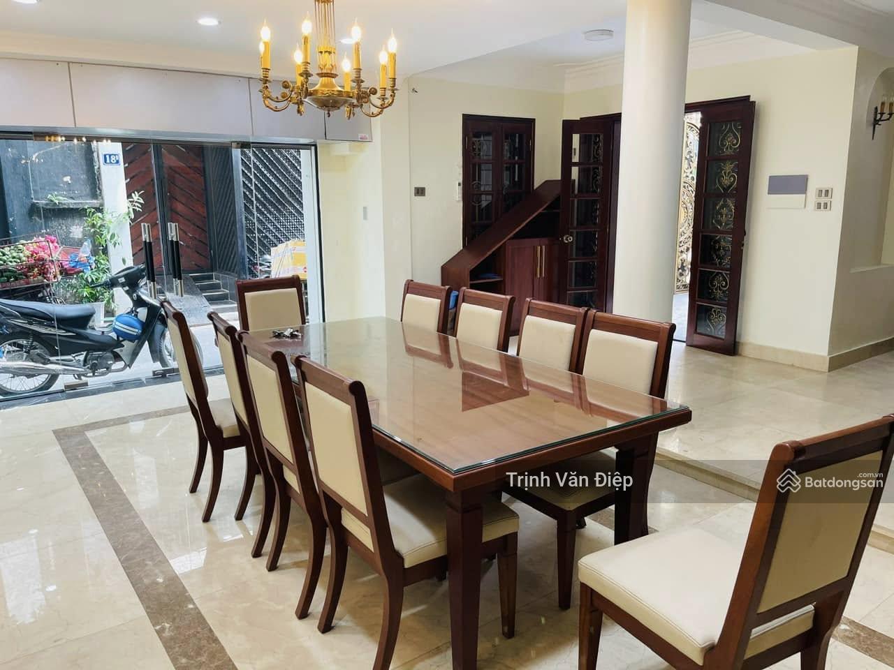 Bán Nhà Xuân Diệu Tây Hồ Lô Góc 2 Mặt Đường, oto vào nhà,Gần Hồ Tây % tầng thang máy DT 100m 46 tỷ Bán Nhà Xuân Diệu Tây Hồ Lô Góc 2 Mặt Đường, oto vào nhà,Gần Hồ Tây % tầng thang máy DT 100m 46 tỷ