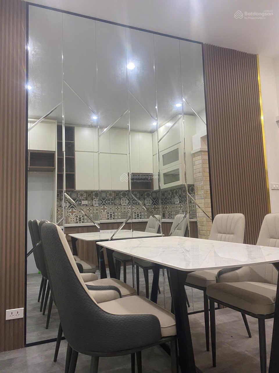 BÁN NHÀ ĐẸP NGÕ 79 CẦU GIẤY 11.5 TỶ- GẦN CHỢ CẦU GIẤY, QUAN HOA, XUÂN THỦY, NGUYỄN KHANG, DỊCH VỌNG