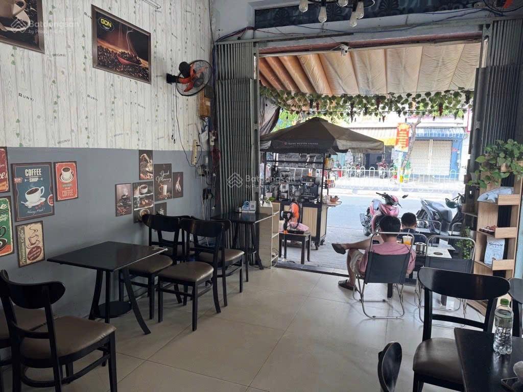 MẶT TIỀN KINH DOANH - LÔ GÓC - 3TẦNG - 56M2 - ĐƯỜNG 20M - KHU VỰC KINH DOANH SẦM UẤT - SỔ RIÊNG . MẶT TIỀN KINH DOANH - LÔ GÓC - 3TẦNG - 56M2 - ĐƯỜNG 20M - KHU VỰC KINH DOANH SẦM UẤT - SỔ RIÊNG .