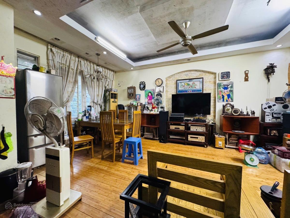 Goldmark hàng xóm! Hiếm nhà bán, 48m2, 5 tầng, mặt phố ô tô tránh, kinh doanh mạnh, dân xây 12.6 tỷ Goldmark hàng xóm! Hiếm nhà bán, 48m2, 5 tầng, mặt phố ô tô tránh, kinh doanh mạnh, dân xây 12.6 tỷ