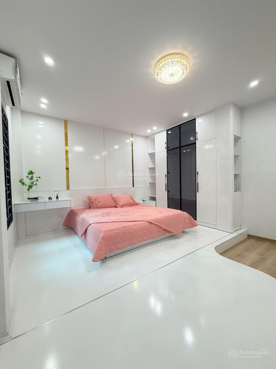 Bán nhà phố Quan Nhân 35m2 5 tầng, ngõ rộng, nhà mới, giá tốt