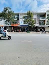 Bán Nhà 1 trệt 2 Lầu Mặt Tiền đường N1, dt 5 x 17,5m, Giá 15,3 tỷ KDC D2D Võ Thị Sáu, Biên Hòa