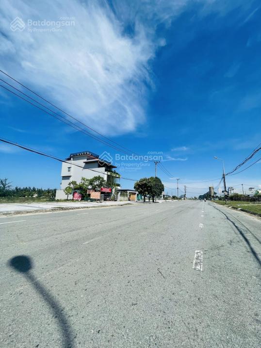 Chính chủ cần bán duy nhất cặp Nguyễn Khắc Viện, hướng Đông View biển