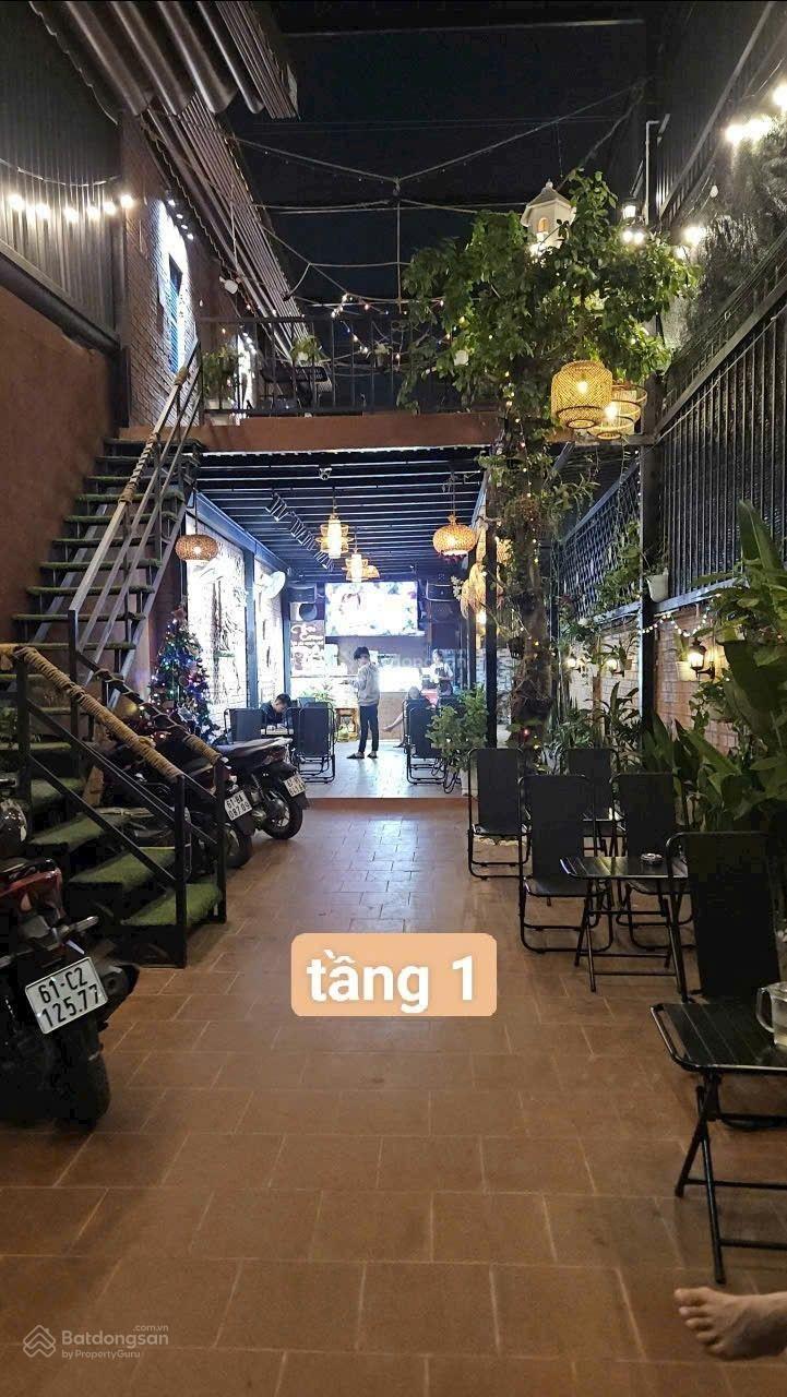 Bán nhà mặt tiền đang làm quán cafe giá 4.5 tỷ đất full odt Bán nhà mặt tiền đang làm quán cafe giá 4.5 tỷ đất full odt