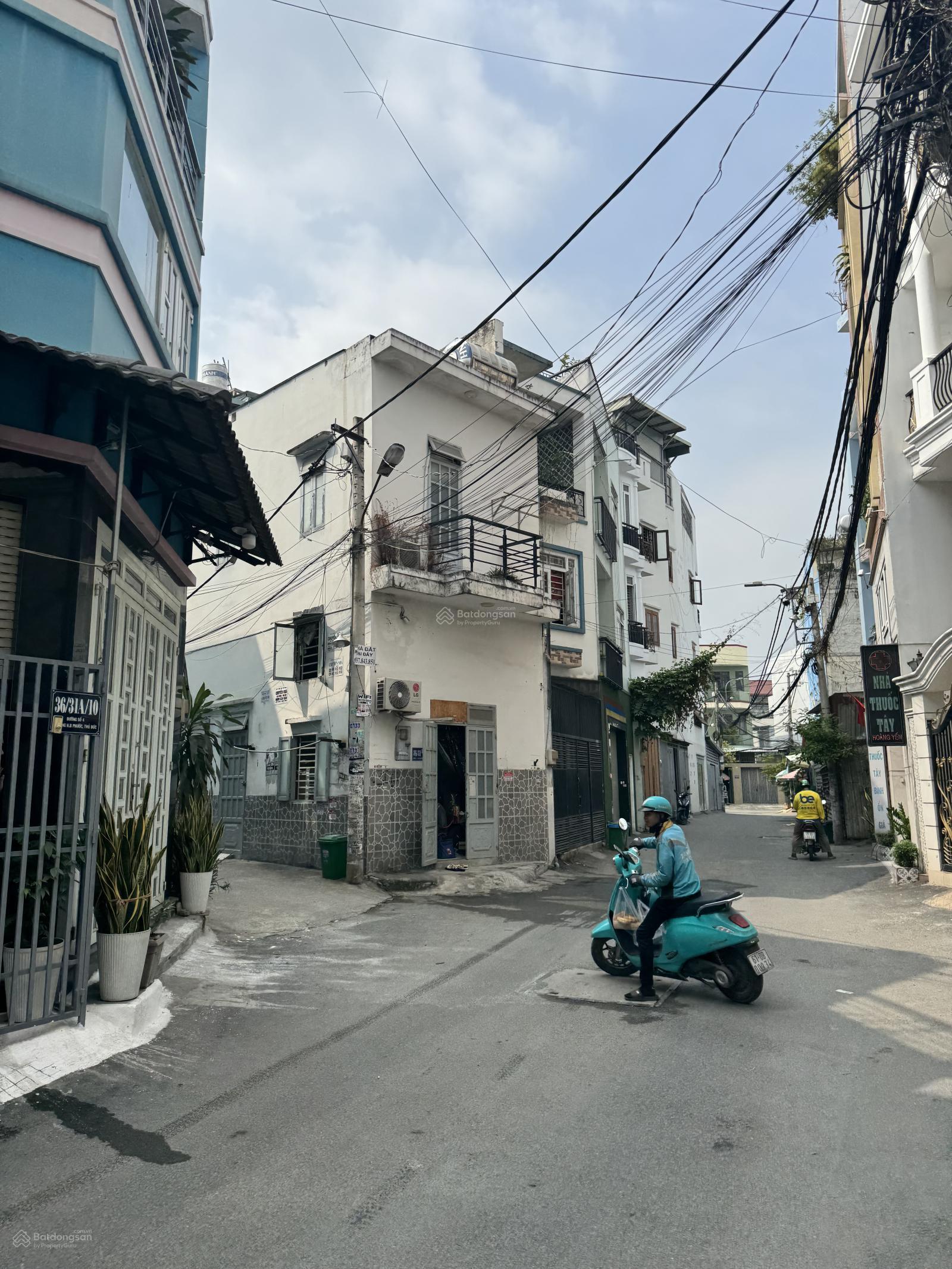 THỦ ĐỨC - BÁN NHÀ ĐƯỜNG XE TẢI - ĐỐI DIỆN VẠN PHÚC CITY - VỊ TRÍ ĐẸP - 4,7 TỶ!