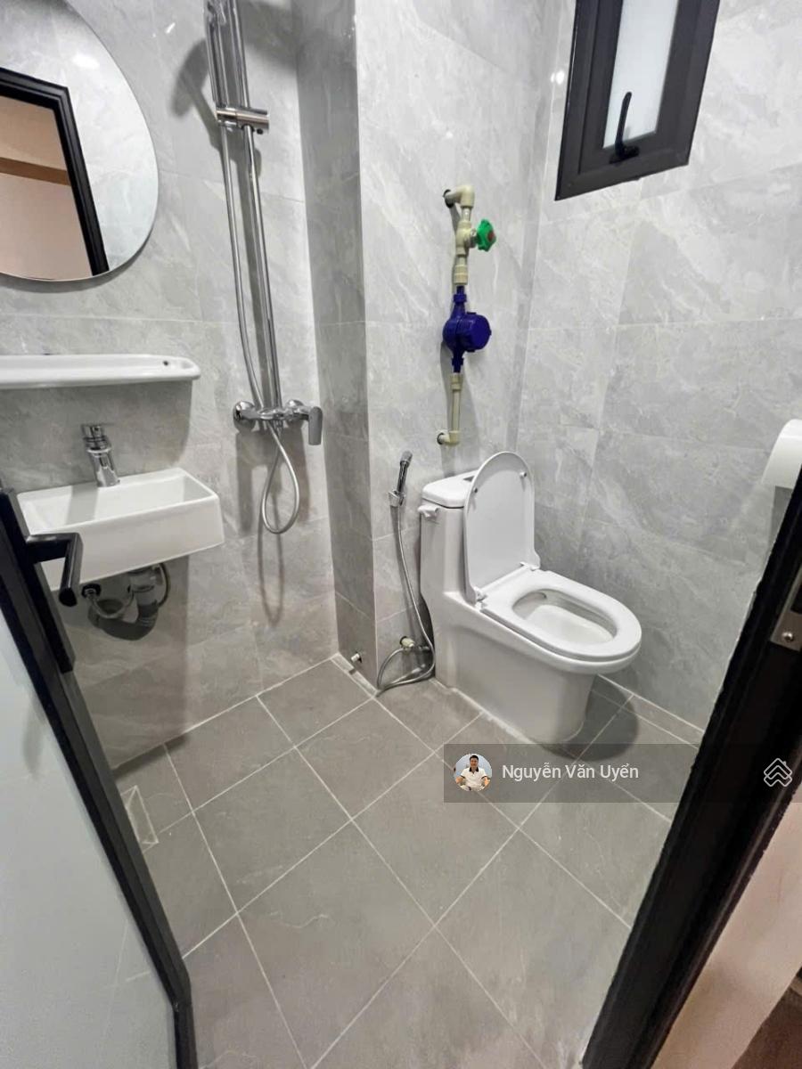 HOÀNG QUỐC VIỆT- CẦU GIẤY ' 1 CĂN DUY NHẤT ' 38M2 X 5 TẦNG ' NGÕ 3 GÁC ' GẦN Ô TÔ ' FULL NỘI THẤT.