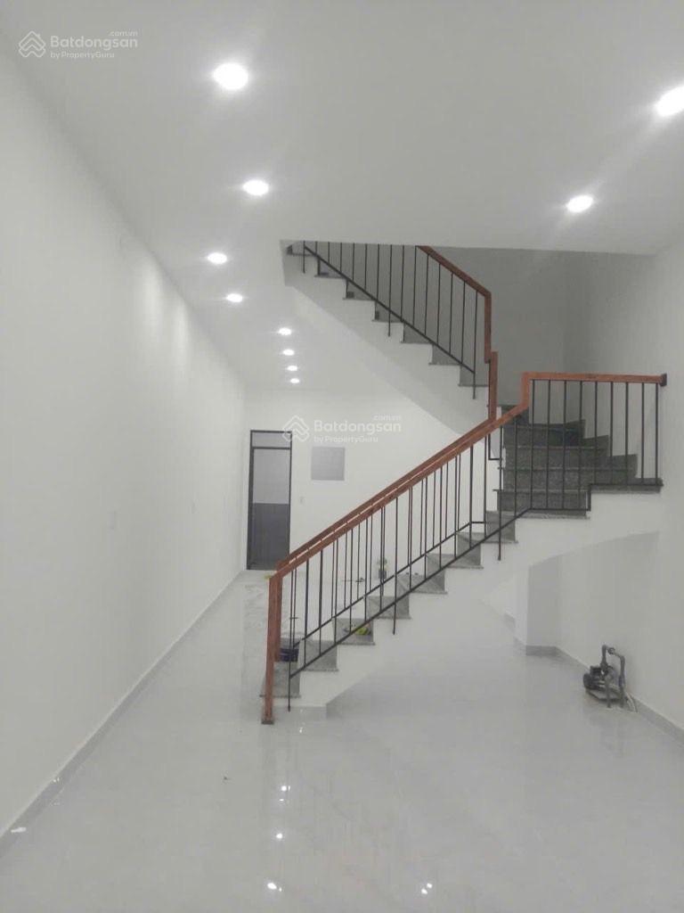 4x20 - 4 tầng khu phân lô Tên Lửa còn sót lại giá tốt - đường số 25 18m đường cả lề - liên hệ e duy