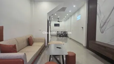 NHÀ ĐẸP ĐÓN TẾT,55M_4 NGỦ,NÔI THẤT SANG SỊN,20M RA MẶT HỒ Ô TÔ TRÁNH,8XTY