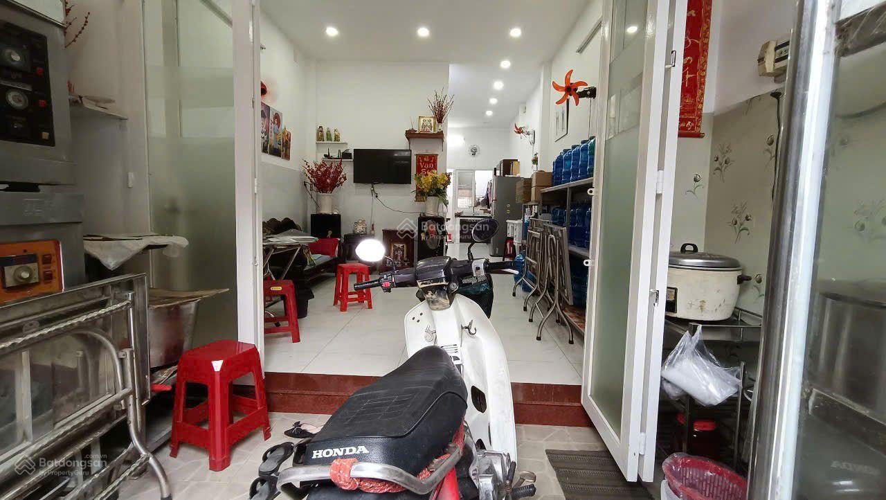 DUY NHẤT 1 CĂN MẶT TIỀN Đông HƯNG THUẬN GIÁ DƯỚI 6 TỶ ĐHT 11 KINH DOANH ĐA NGÀNH PHÁP LÝ SẠCH 100% DUY NHẤT 1 CĂN MẶT TIỀN Đông HƯNG THUẬN GIÁ DƯỚI 6 TỶ ĐHT 11 KINH DOANH ĐA NGÀNH PHÁP LÝ SẠCH 100%