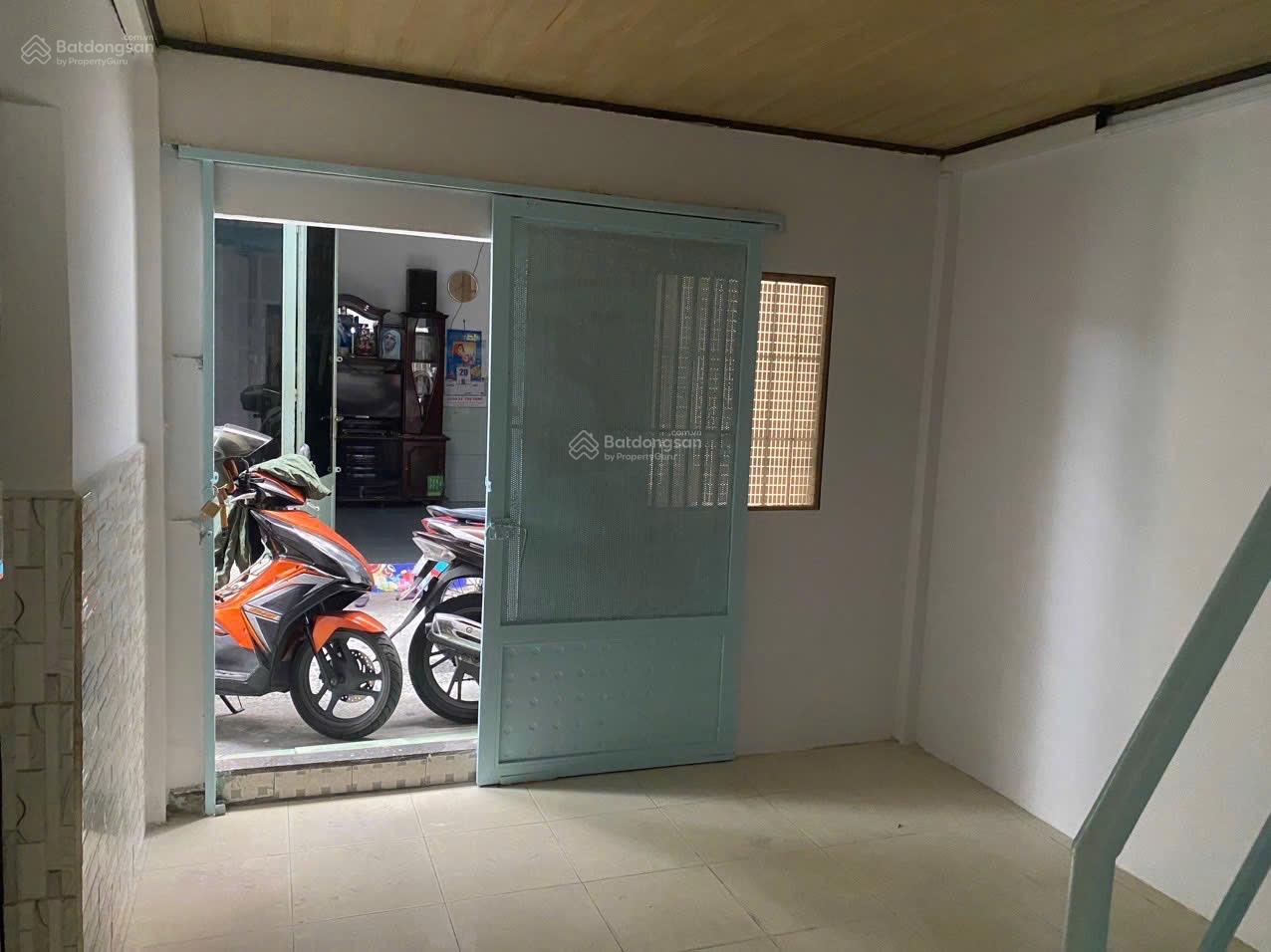 Nhà NC - Ngô Tất Tố - 3,5x10m - 3PN 1WC - 10 triệu TL - Gọi Hằng 0906 656 *** xem nhà Nhà NC - Ngô Tất Tố - 3,5x10m - 3PN 1WC - 10 triệu TL - Gọi Hằng 0906 656 *** xem nhà