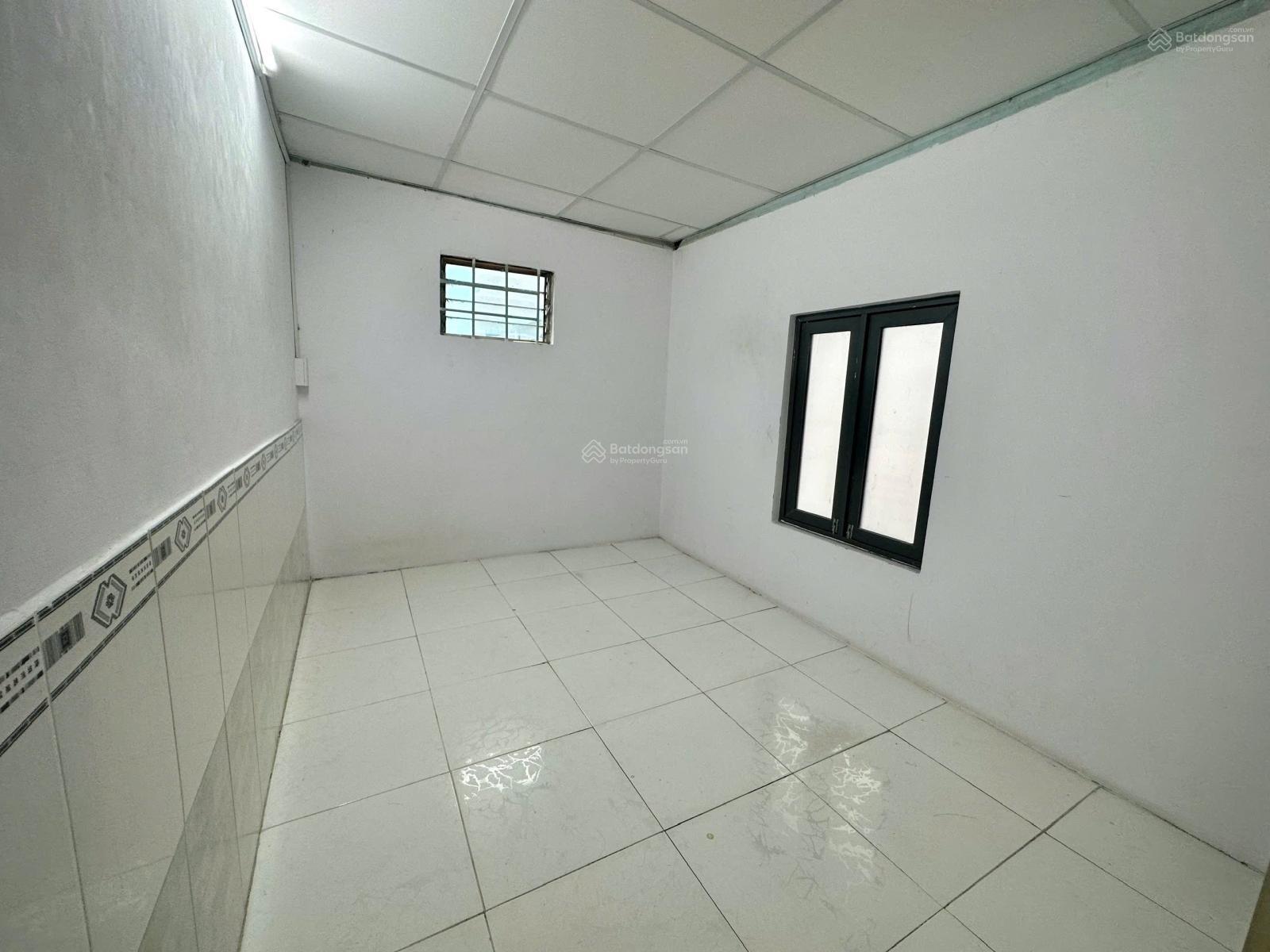 Nhà NC - Ngô Tất Tố - 3,5x10m - 3PN 1WC - 10 triệu TL - Gọi Hằng 0906 656 *** xem nhà Nhà NC - Ngô Tất Tố - 3,5x10m - 3PN 1WC - 10 triệu TL - Gọi Hằng 0906 656 *** xem nhà