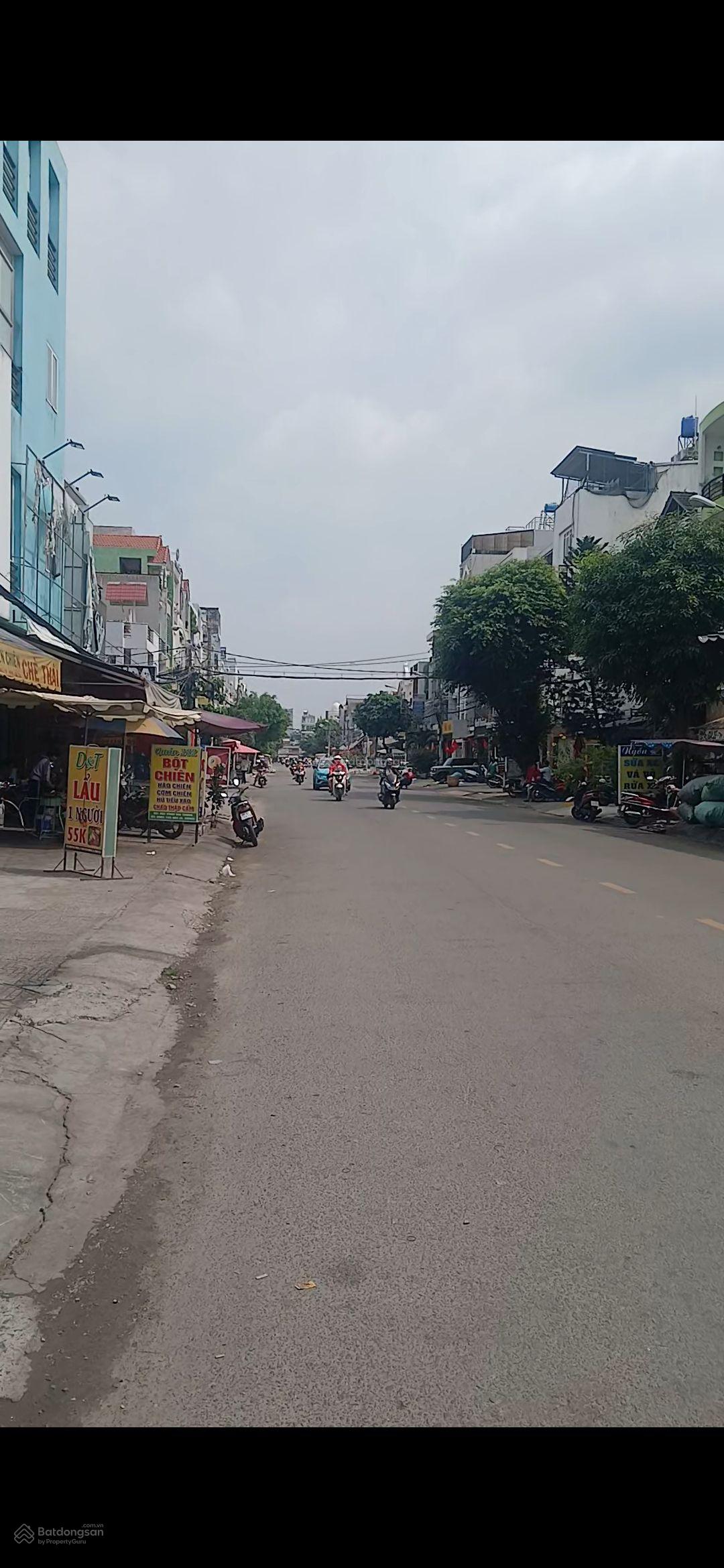 16 tỷ thương lượng, nhà 4 tầng mặt tiền kinh doanh, diện tích : 4,5 x 20.