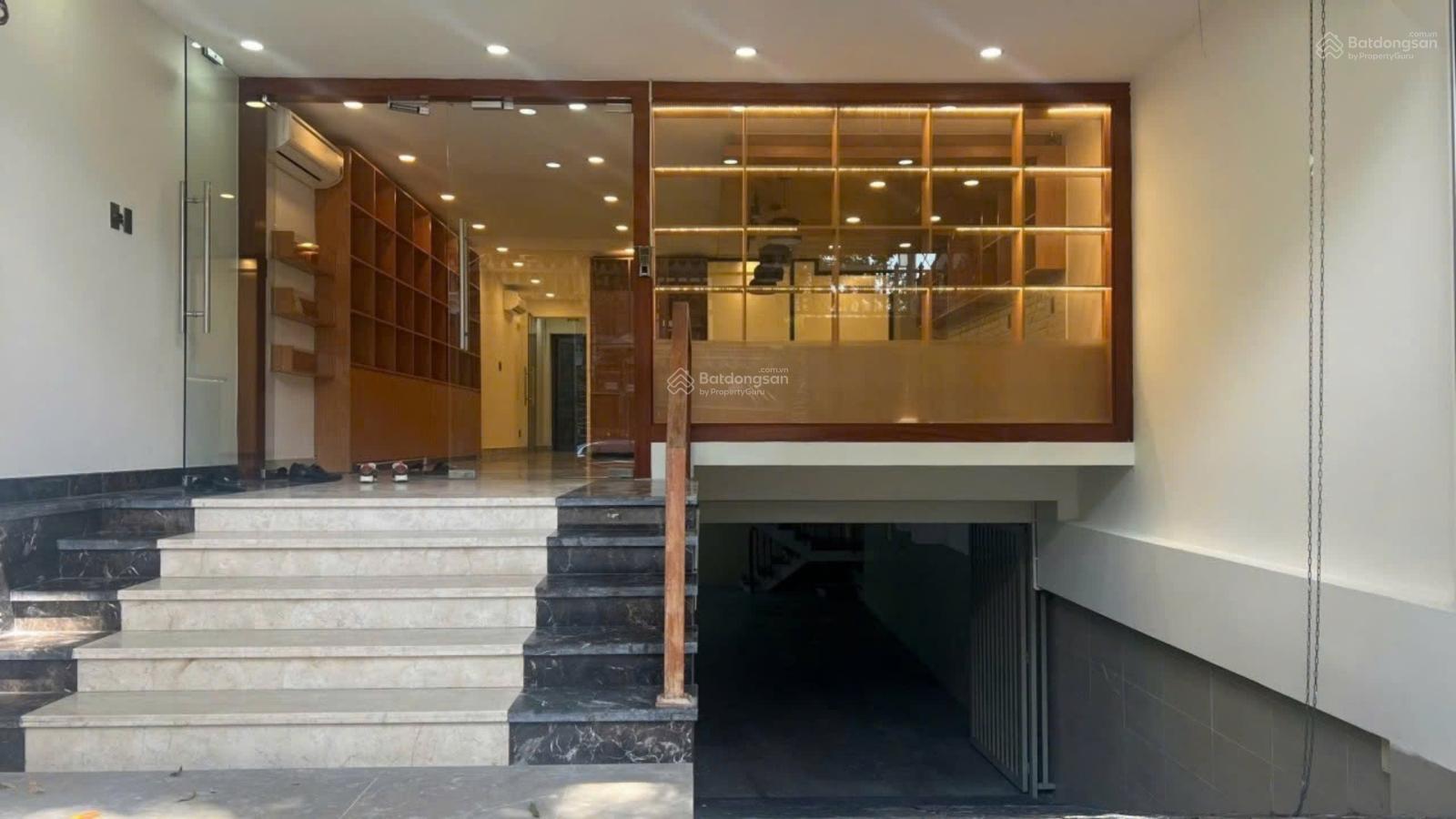 Bán Nhà MT 6x20m. 1 Hầm,1 T,3 Lầu, ST. Đ 65 Tân Quy Đông , P Tân Phong, Q 7. Giá:36tỷ.Lh:0938 888 *** Bán Nhà MT 6x20m. 1 Hầm,1 T,3 Lầu, ST. Đ 65 Tân Quy Đông , P Tân Phong, Q 7. Giá:36tỷ.Lh:0938 888 ***