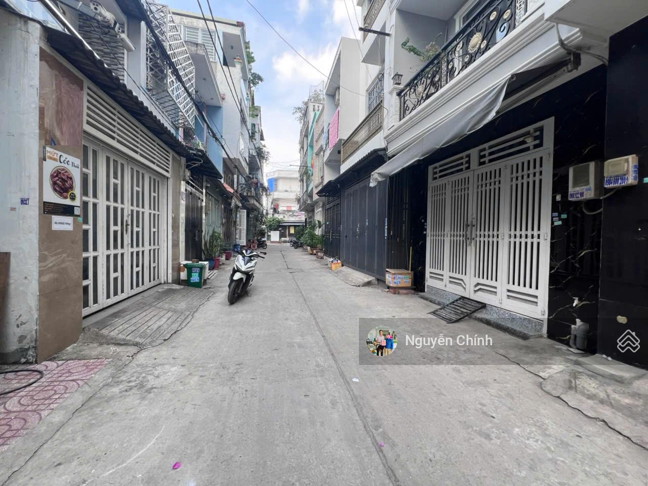 BÁN NHÀ HẺM 413 LÊ VĂN QUỚI - 1 TRỆT 2 LẦU SÂN THƯỢNG - GIÁ 5,3 TỶ - HẺM 6M THÔNG