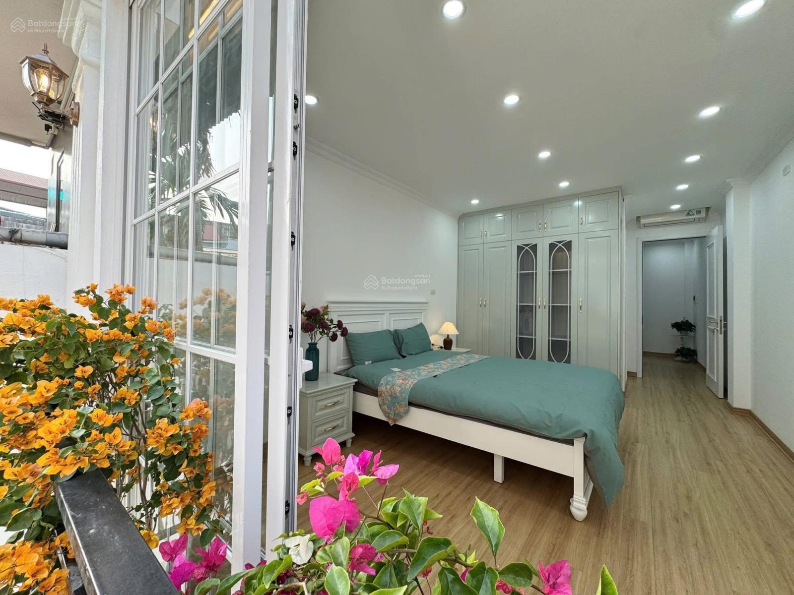 BÁN NHÀ PHỐ LẠC LONG QUÂN - PHÂN LÔ Ô TÔ - 7 TẦNG THANG MÁY - KINH DOANH - PHÂN KHÚC HIẾM